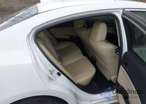 2017 Acura Ilx Acurawatch Plus Package z USA, uszkodzony, nr VIN 19UDE2F32HA011833